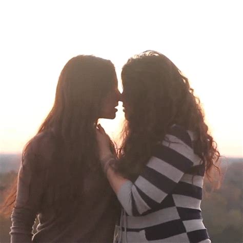 lesbian pron gif|Lesbians Gifs .